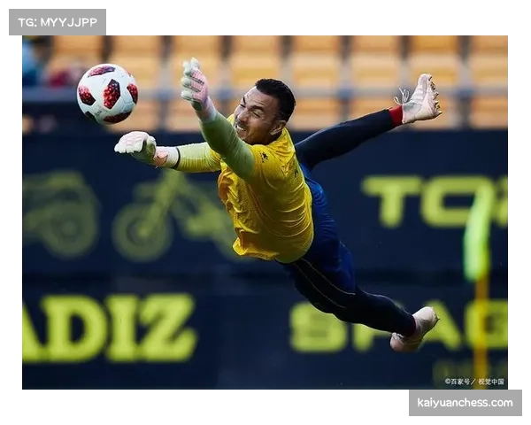 科里蒂巴防线抗压能力不足，中场控制力弱战术短板